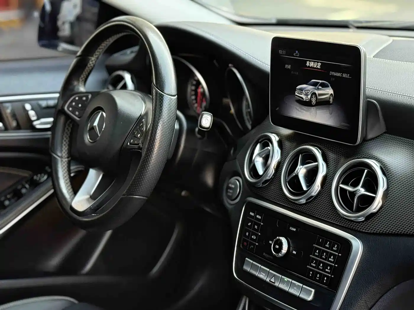Mercedes-Benz GLA 2018 GLA 200 Fashion фото 15