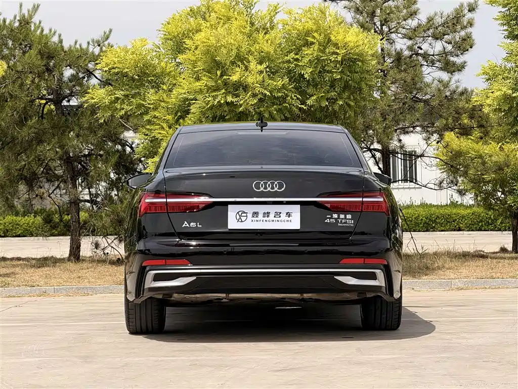 Audi A6L 2024 45 TFSI quattro Premium Dynamic фото 25