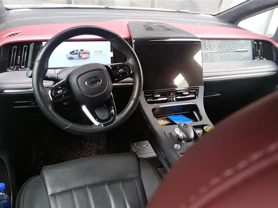 GAC Trumpchi Trumpchi M8 2023 Model Master Series 400T Ultimate Edition фото 12