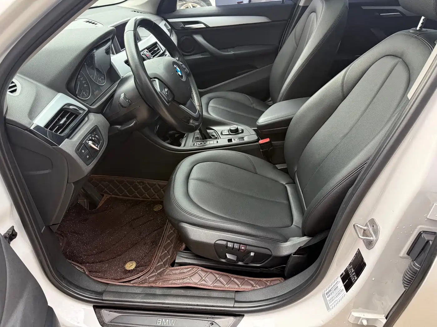 BMW X1 2018 sDrive18Li Fashion Model фото 7