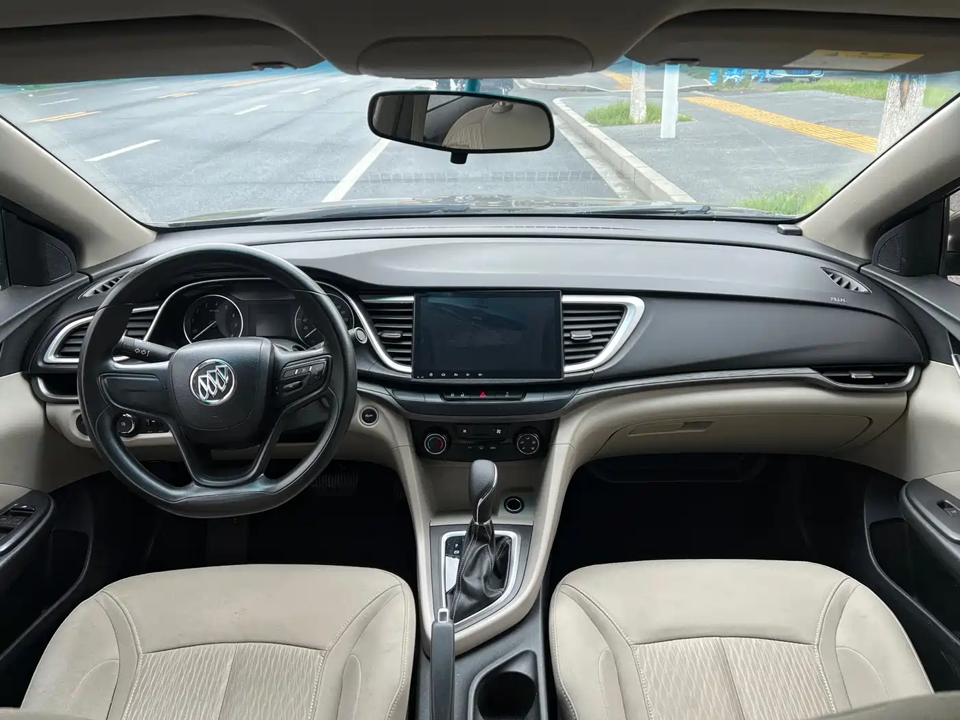 Buick Excelle 2017 15N Automatic Progressive фото 4