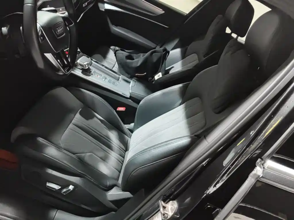 Audi A6L 2024 45 TFSI Premium Dynamic фото 11