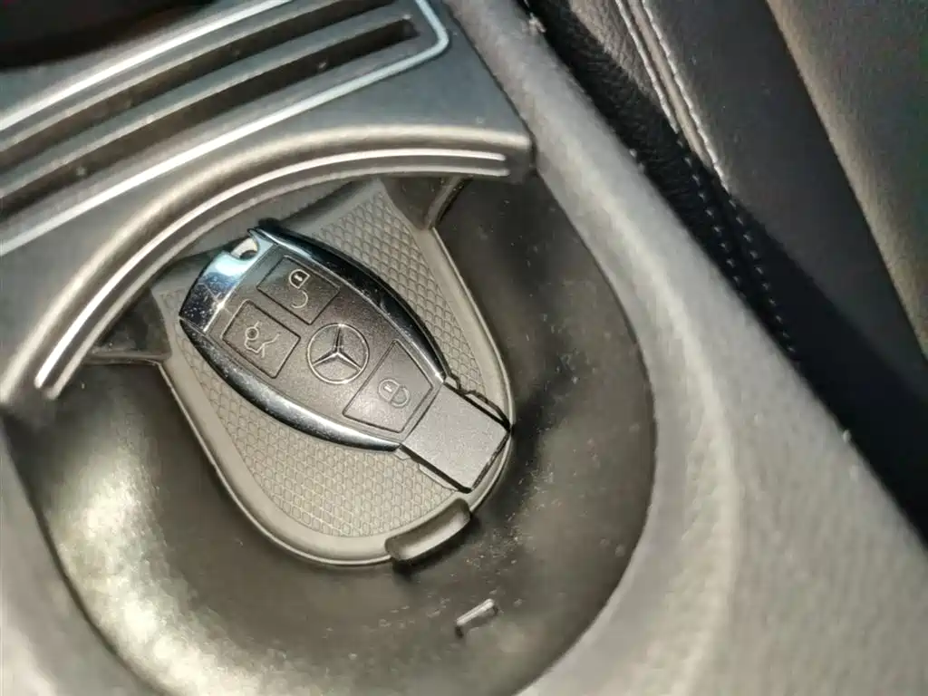 Mercedes-Benz CLA (Import) 2016 Facelift CLA 200 Sport фото 9