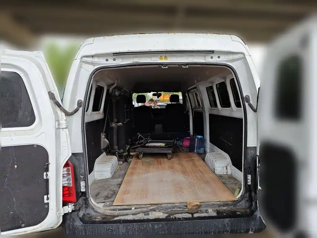Karry Jiangtun E7 2025 2024 Model Clear Window 41.86kWh 6-Seater