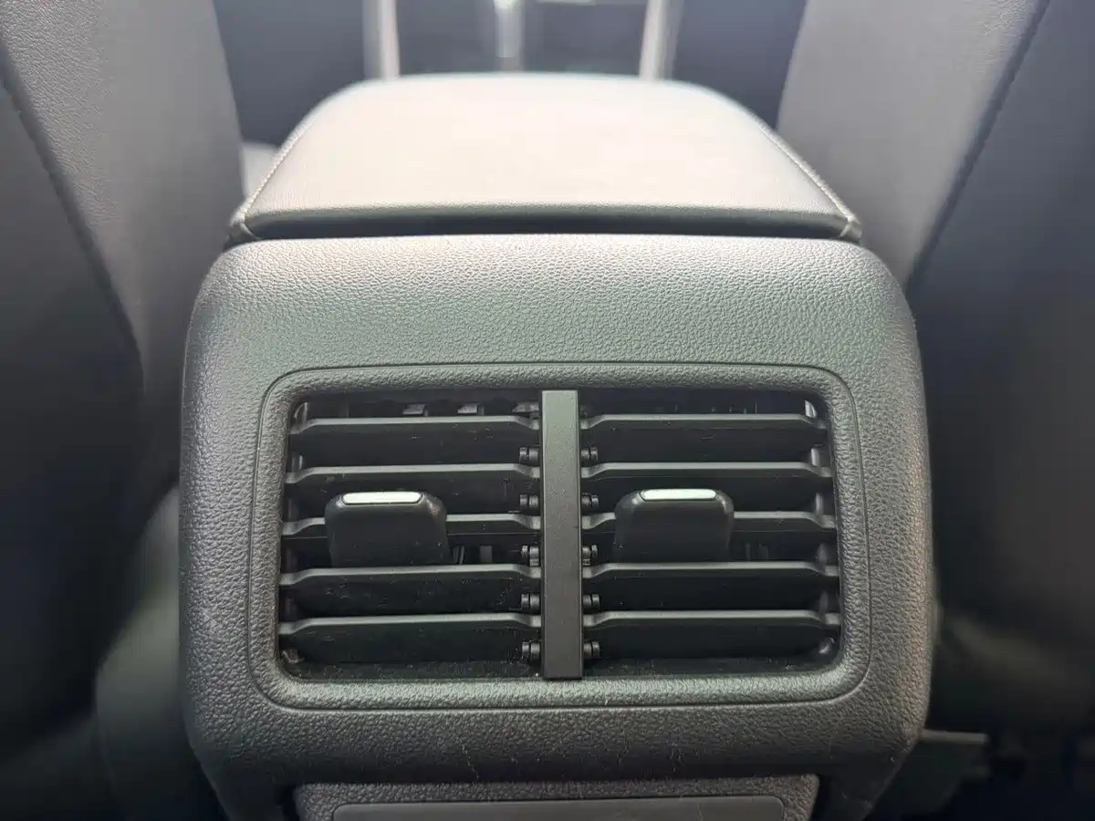 Фото 21 - Jetta VS7