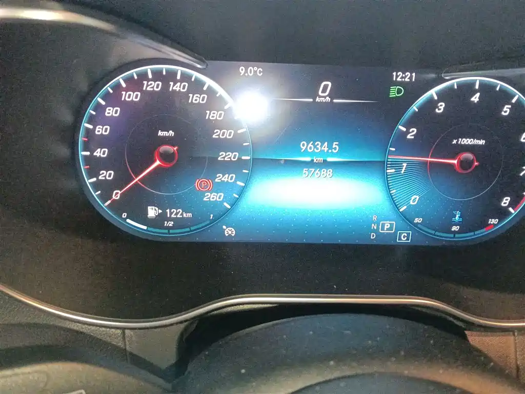 Mercedes-Benz GLC 2020 Facelift GLC 260 L 4MATIC Dynamic фото 12