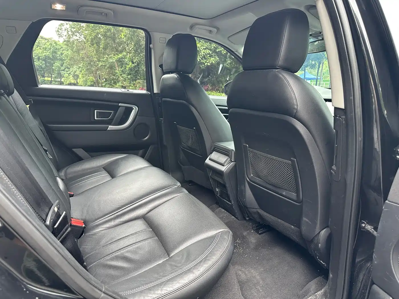 Land Rover Discovery Sport 2016 2.0T SE фото 12