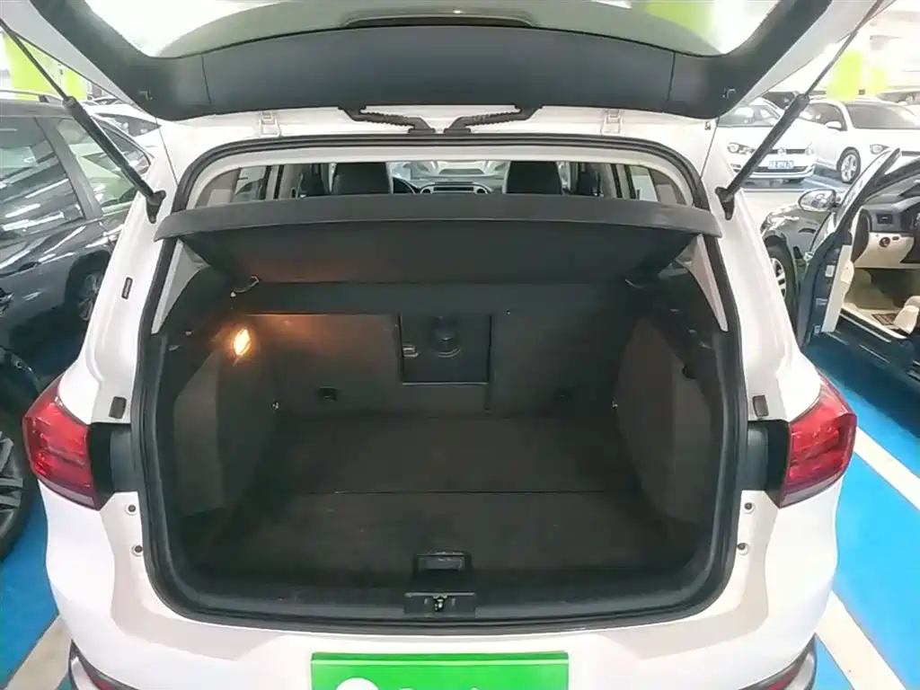 Volkswagen Tiguan 2017 300TSI Automatic 2WD Silk Road Fashion Edition фото 19