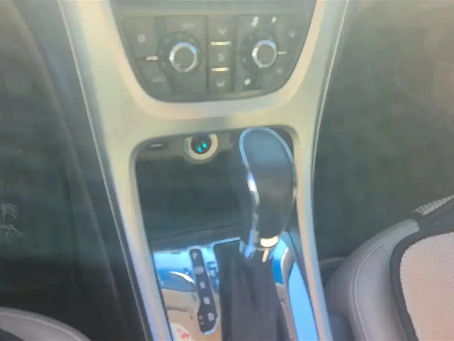 Buick Excelle 2013 GT 1.6L Automatic Fashion Edition фото 16