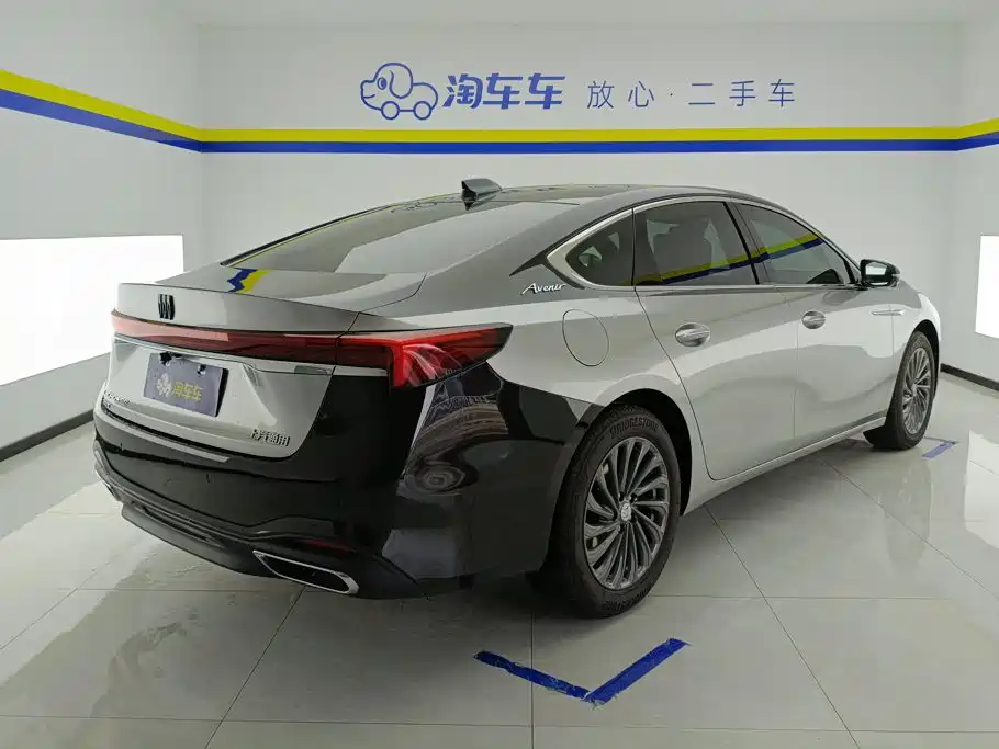 Buick LaCrosse 2025 2025 Model 28T Platinum Edition