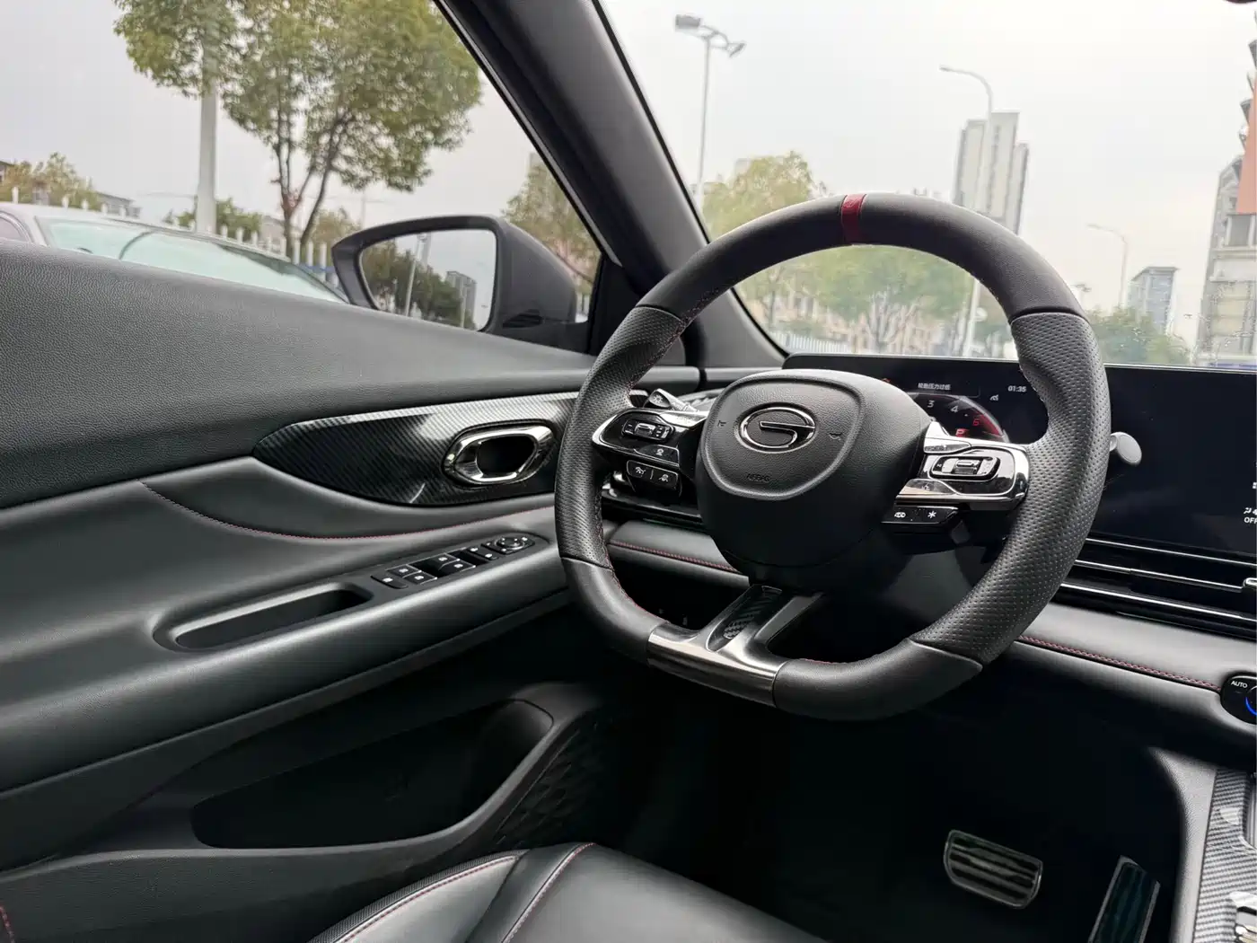 GAC Trumpchi Trumpchi Emkoo 2023 270T DCT J15 Edition фото 13