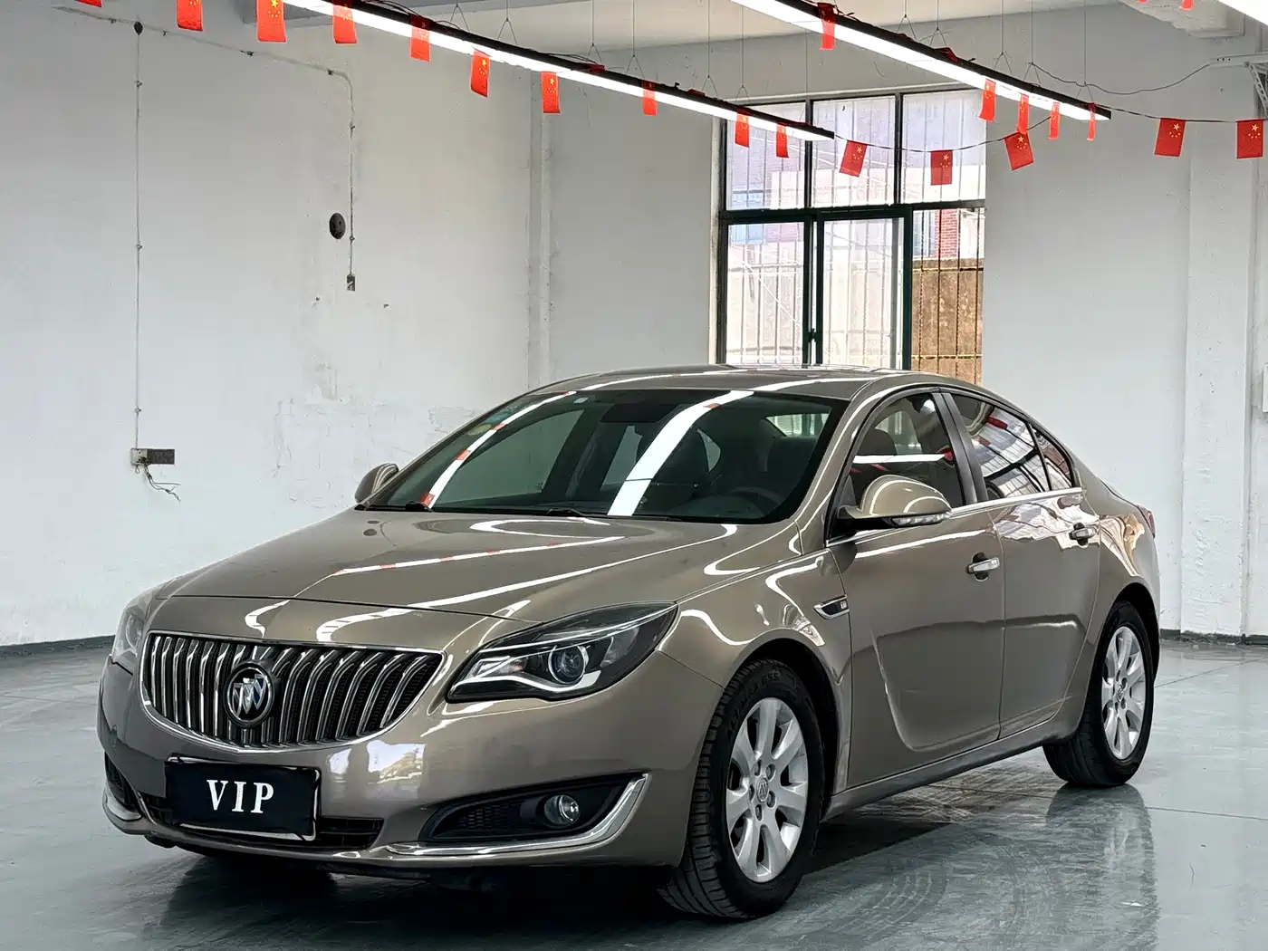Buick Regal 2015 1.6T Elite Tech Edition