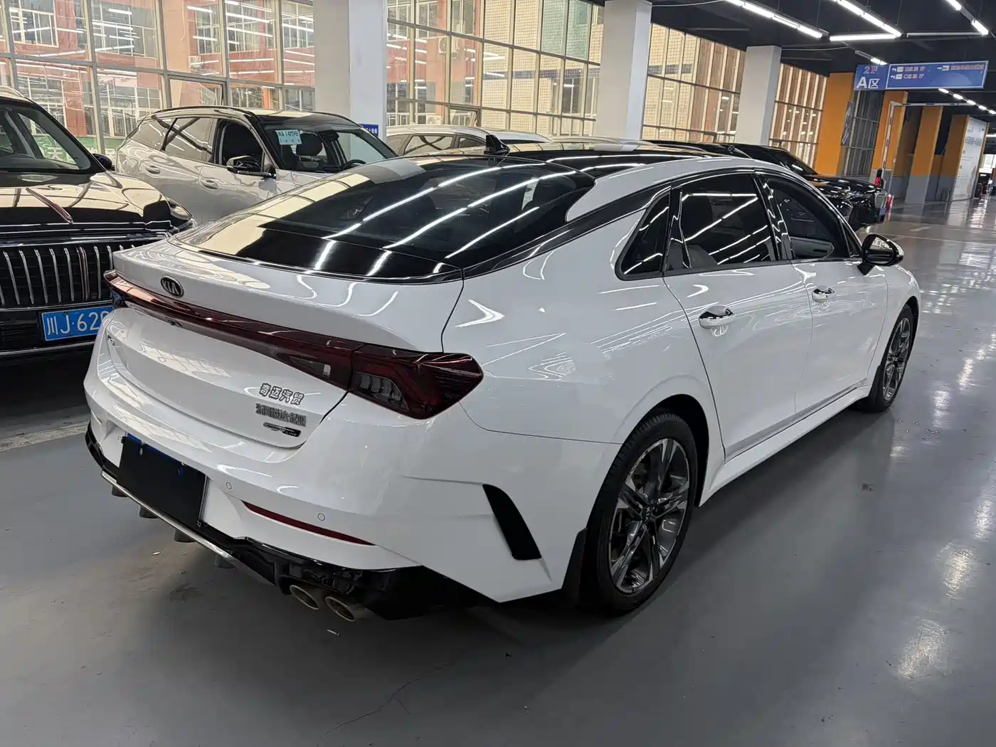 Kia K5 2020 380T GT-Line Premium Edition фото 9