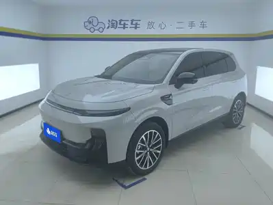 Leapmotor B10