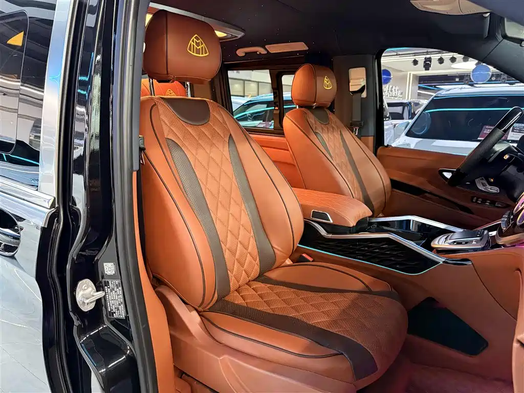 Mercedes-Benz Vito 2021 2.0T Elite 7-Seater фото 11