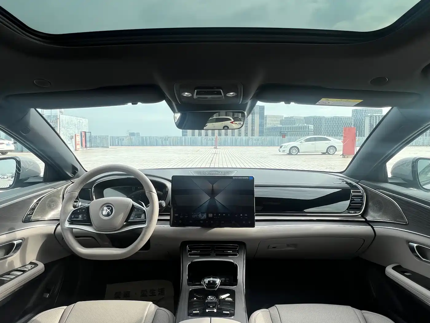 BYD Han 2025 EV Smart Driving Edition 701KM LiDAR Flagship фото 7