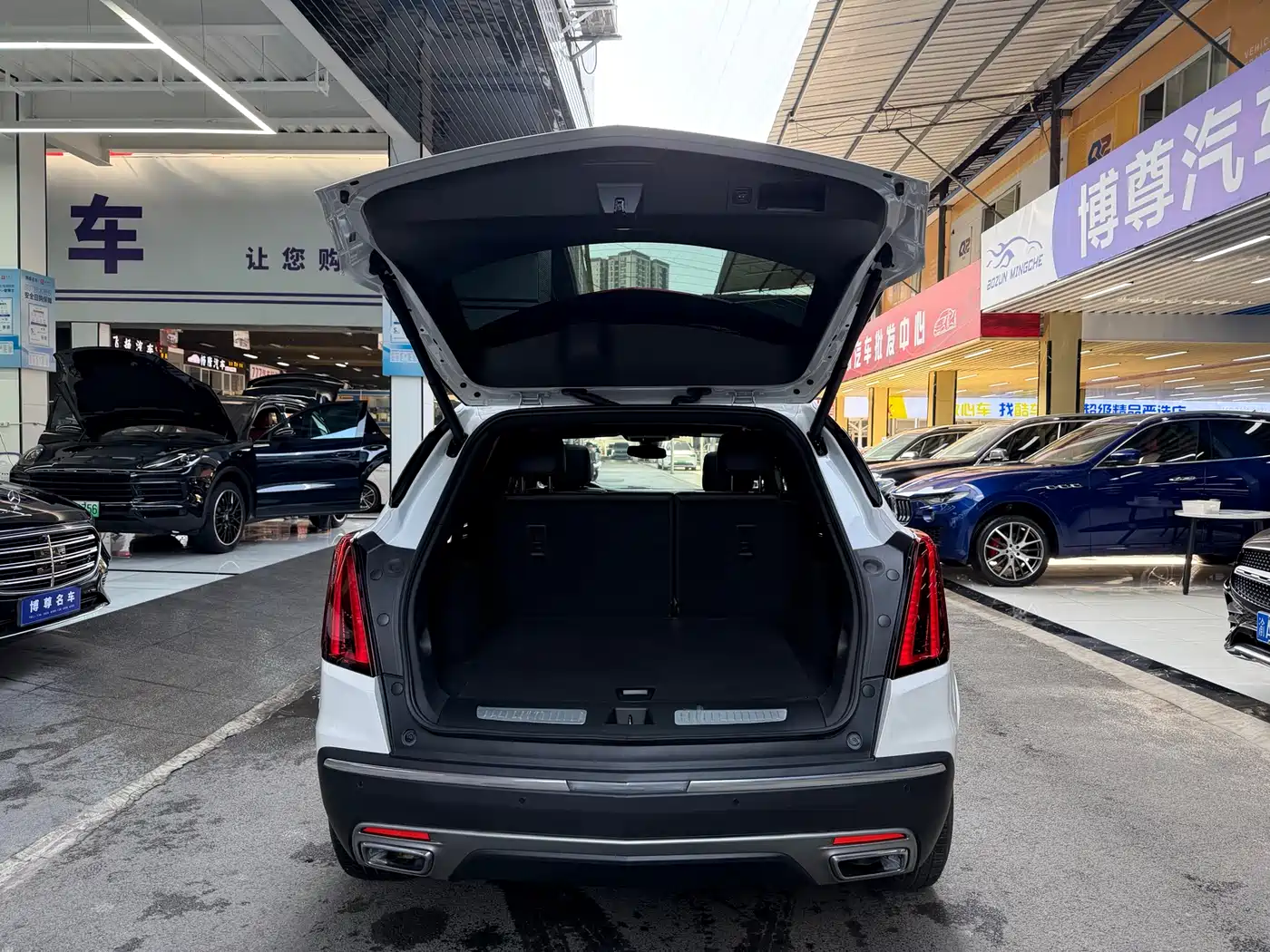 Cadillac XT5 2021 2.0T 2WD Luxury Edition фото 22