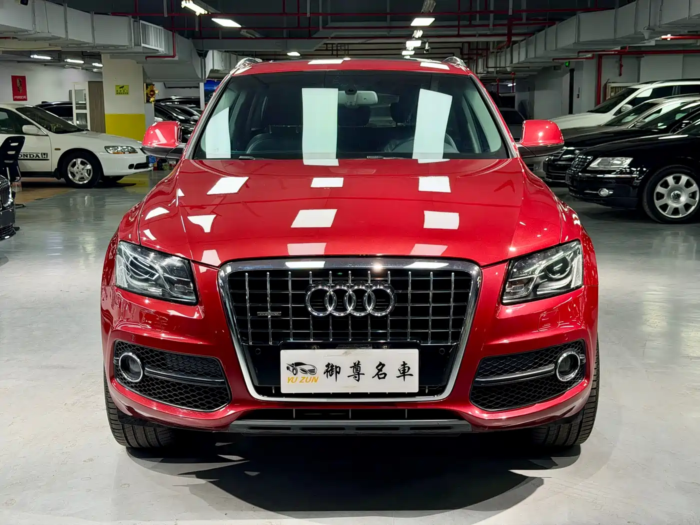 Audi Q5 (Import) 2010 3.2FSI Sport фото 2