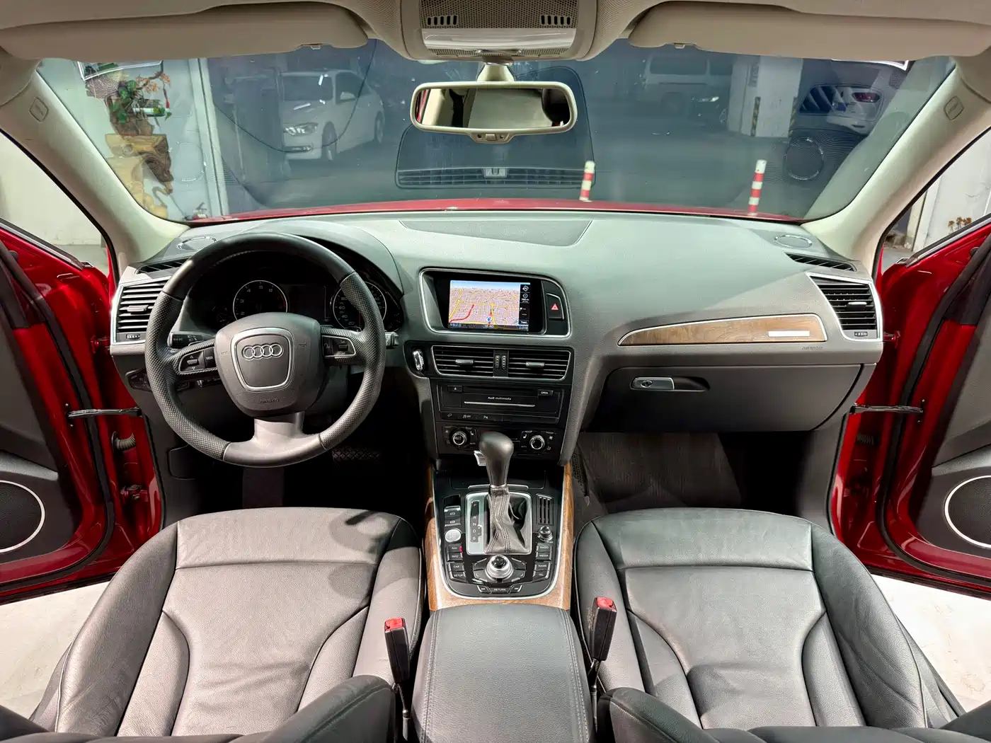 Audi Q5 (Import) 2010 3.2FSI Sport фото 17