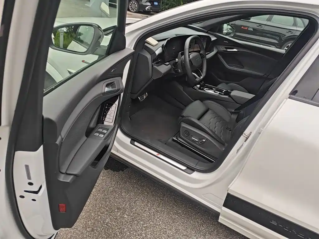 Audi Q6L e-tron 2025 2025 Model Pioneer Edition