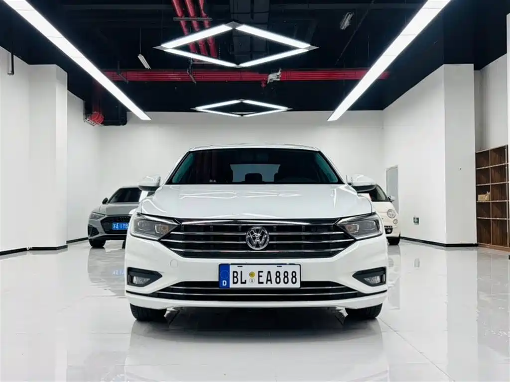 Volkswagen Sagitar 2019 280TSI DSG Comfort Edition China VI фото 3