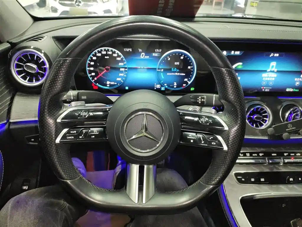 Mercedes-Benz E-Class 2021 E 300 L Sport Luxury Edition фото 11
