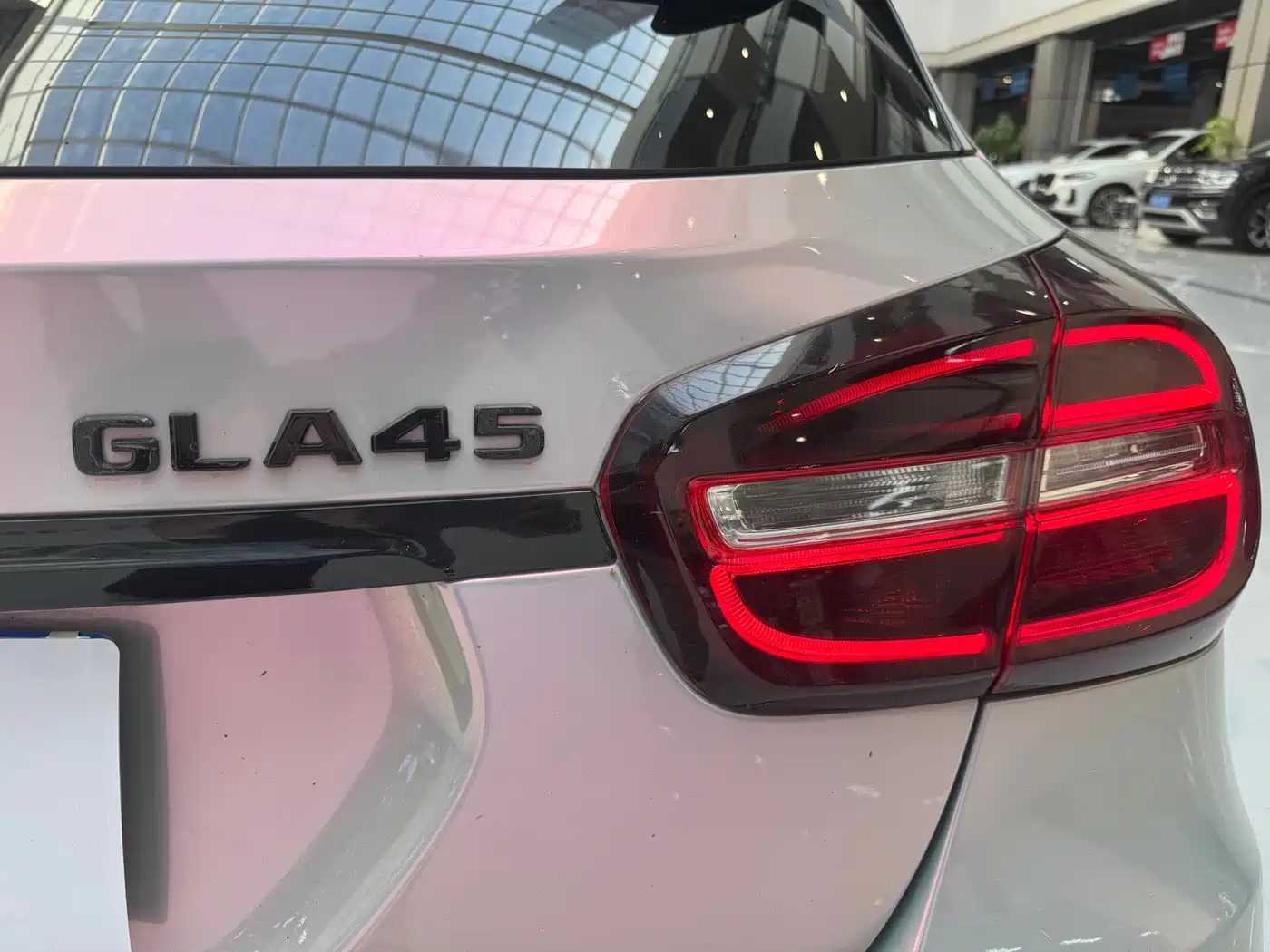 Mercedes-Benz GLA AMG 2016 AMG GLA 45 4MATIC фото 10
