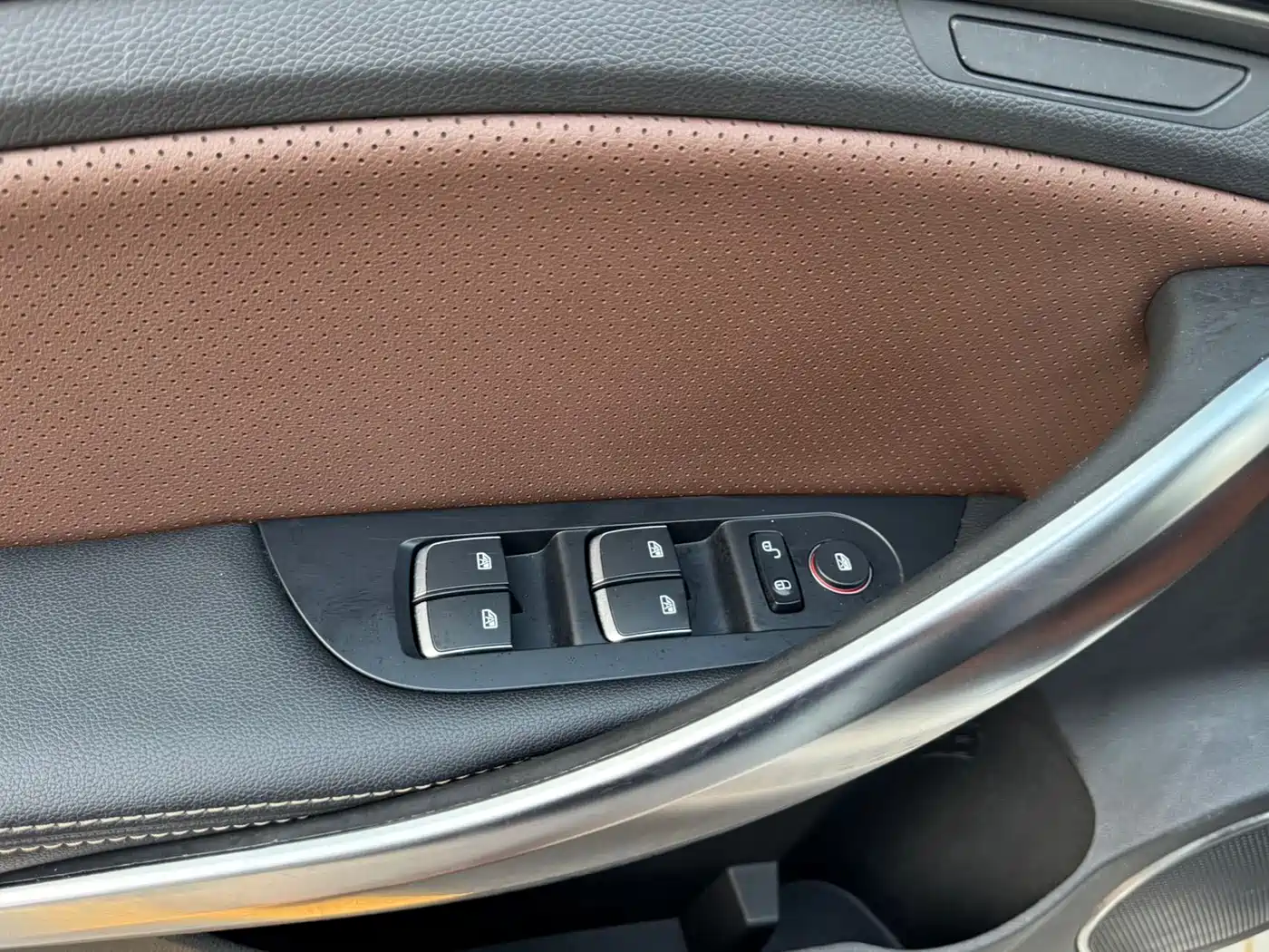 BYD Song New Energy 2018 2017 Song DM 1.5TID Full-time 4WD Luxury