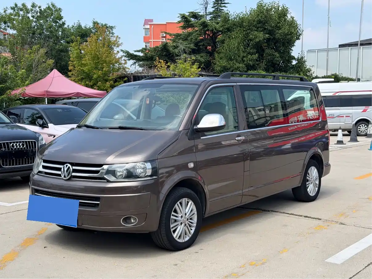 Volkswagen Caravelle 2015 2015 2.0TSI 4WD Comfort