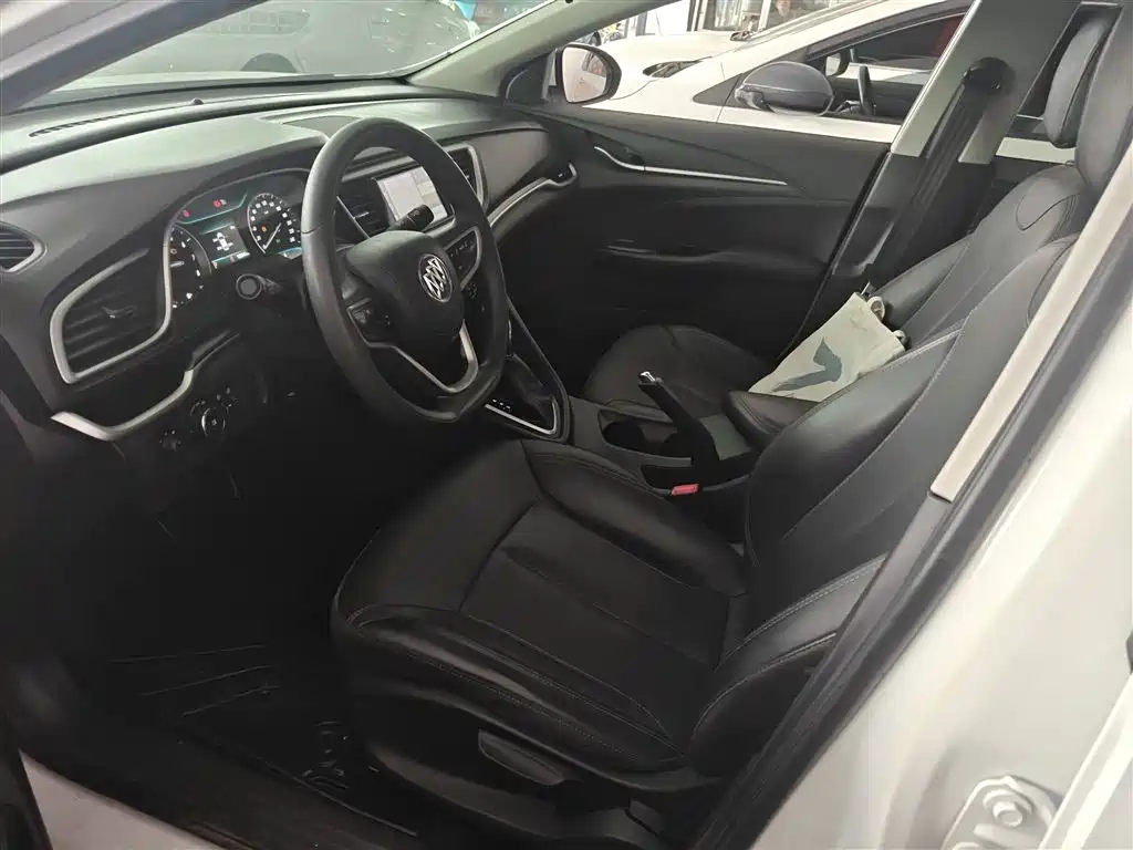 Buick Excelle 2021 Facelift 1.3T Auto Mild Hybrid Elite фото 15