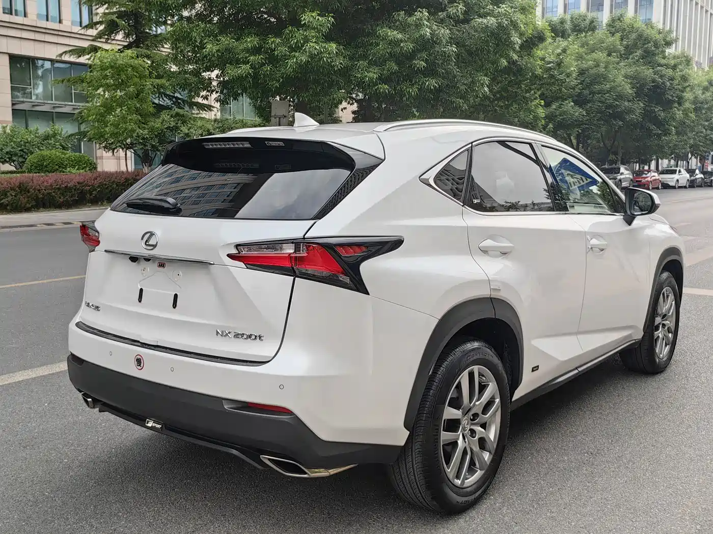 Lexus NX 2015 200t AWD F Sport фото 7