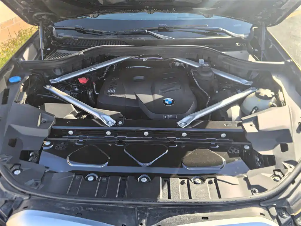 BMW X5 2023 xDrive 30Li Premium M Sport Package фото 15