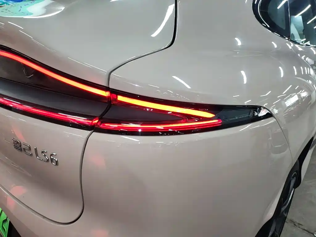 IM Motors IM LS6 2023 2023 Max Standard Edition