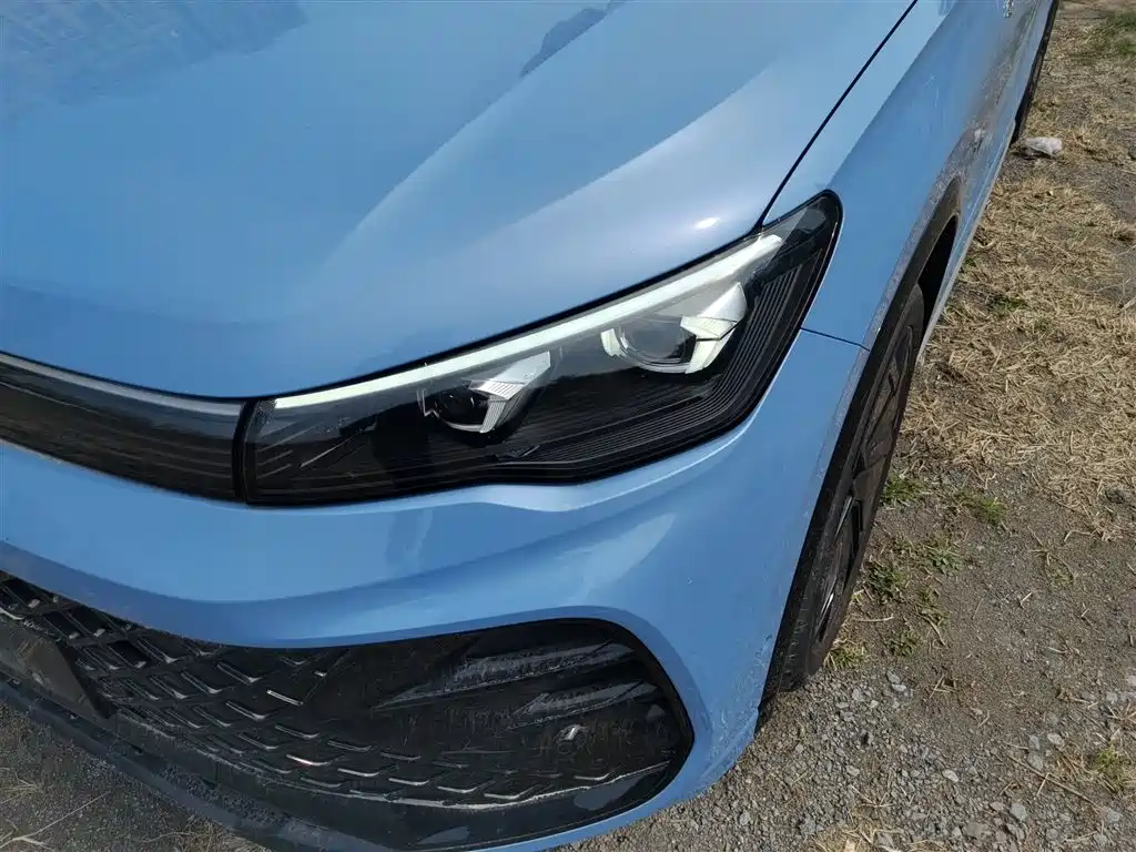 Volkswagen Tiguan L 2024 PRO 380TSI 4WD R-Line Premium Edition фото 24