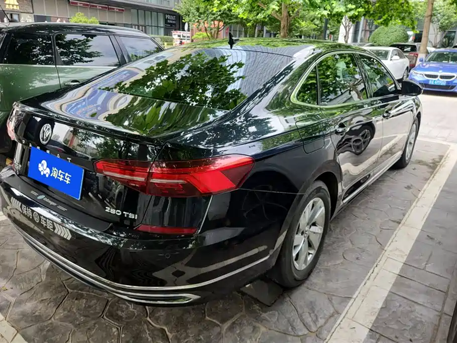 Volkswagen Passat 2020 280TSI Business Edition China VI фото 3