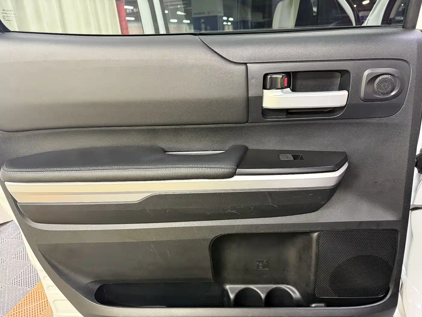 Toyota Tundra 2014 5.7L TRD Pro фото 33