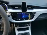 Фото 14 - Geely Vision