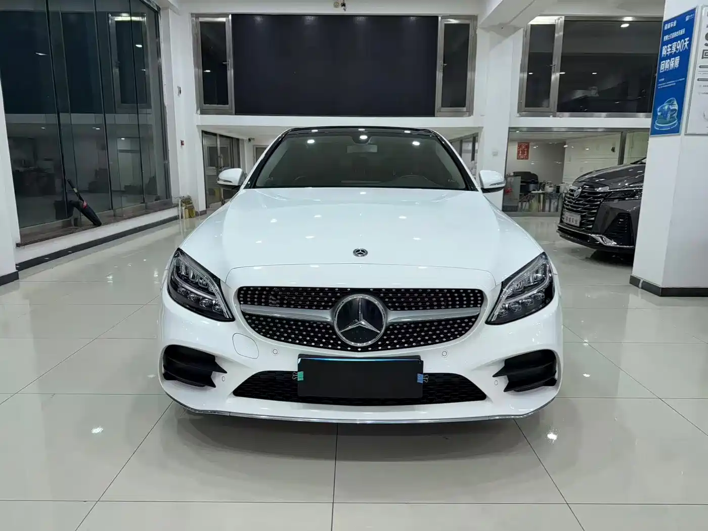 Mercedes-Benz C-Class 2020 Facelift C 260 L Sport фото 2
