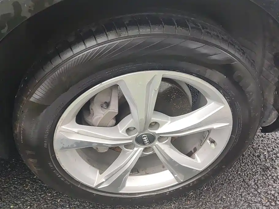 Audi Q5L 2020 Facelift 40 TFSI Honor Progressive фото 6