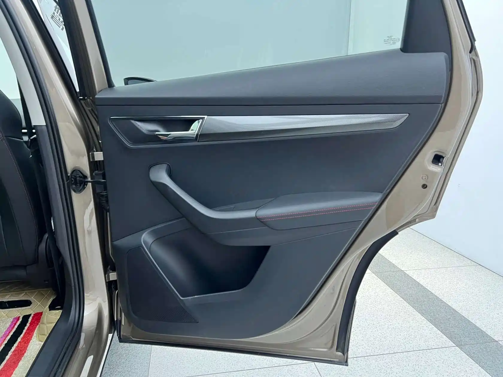 صورة 14 - Škoda Karoq
