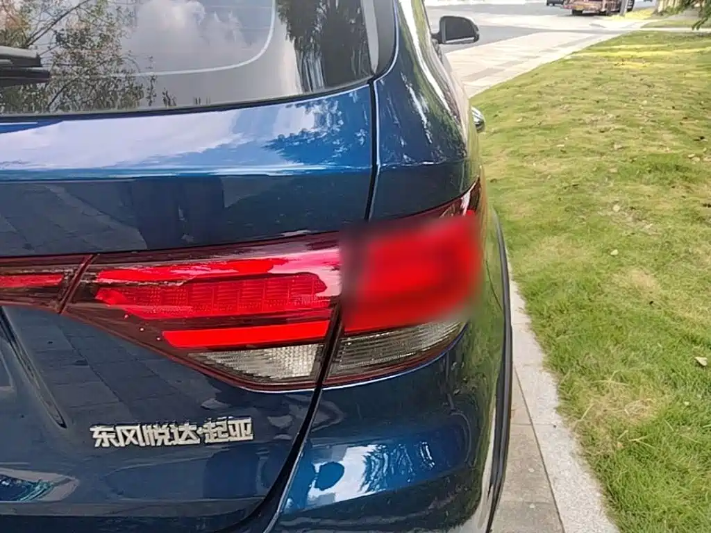Kia KX CROSS 2018 2017 1.4L AT GLS
