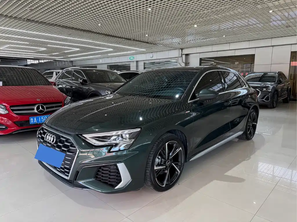 AUDI A3