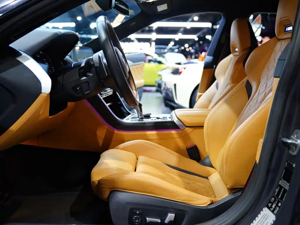 BMW M8 2021 2020 M8 4-Door Coupe Thunder Edition