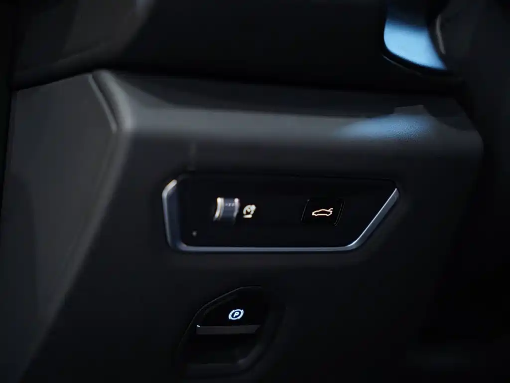 Lotus EMIRA 2024 2021 2.0T DCT First Edition