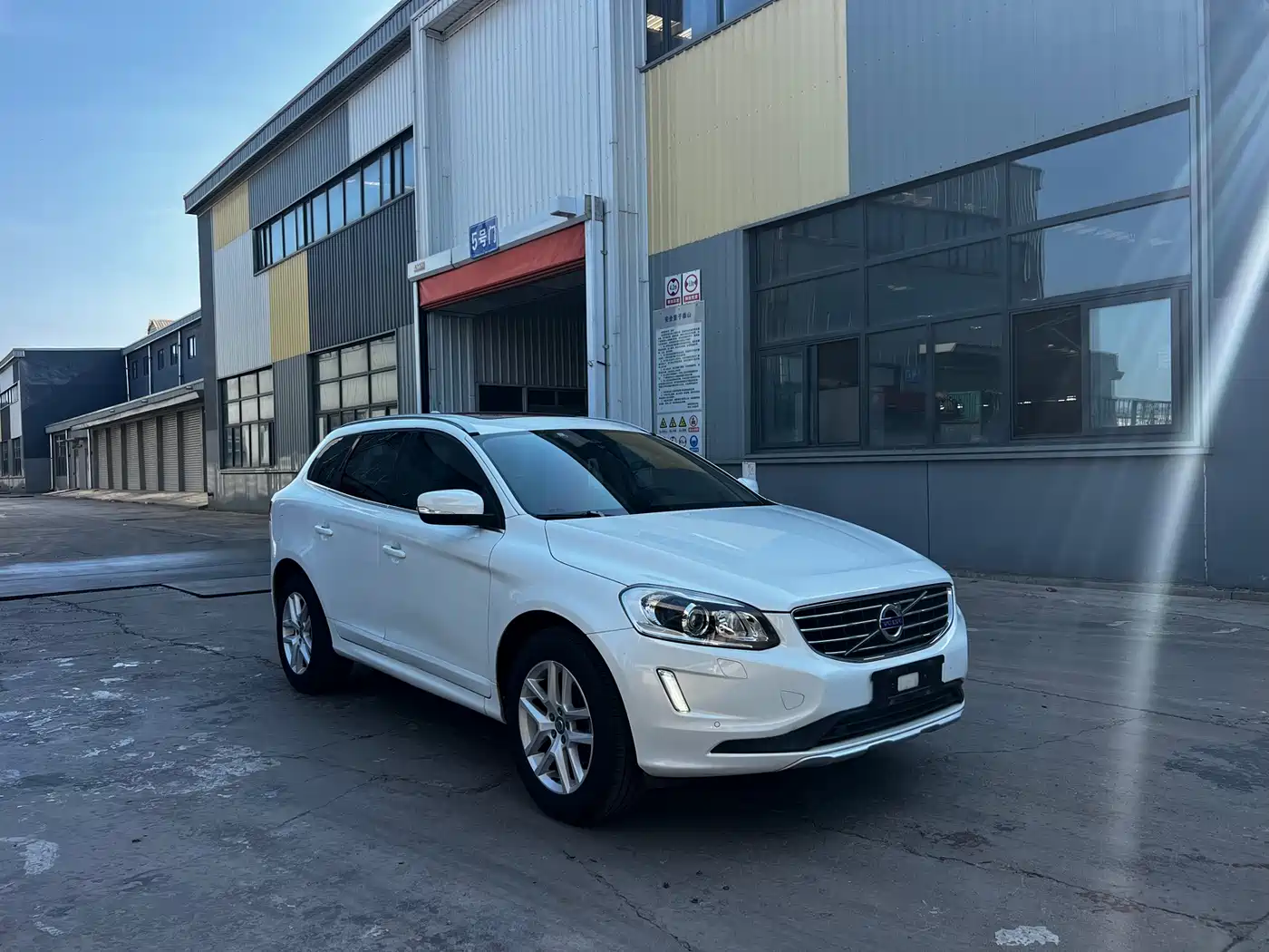 Фото 3 - Volvo XC60