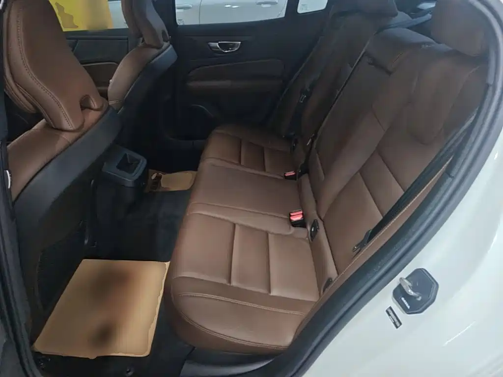 Volvo S60 2026 2026 B4 Smart Luxury Edition