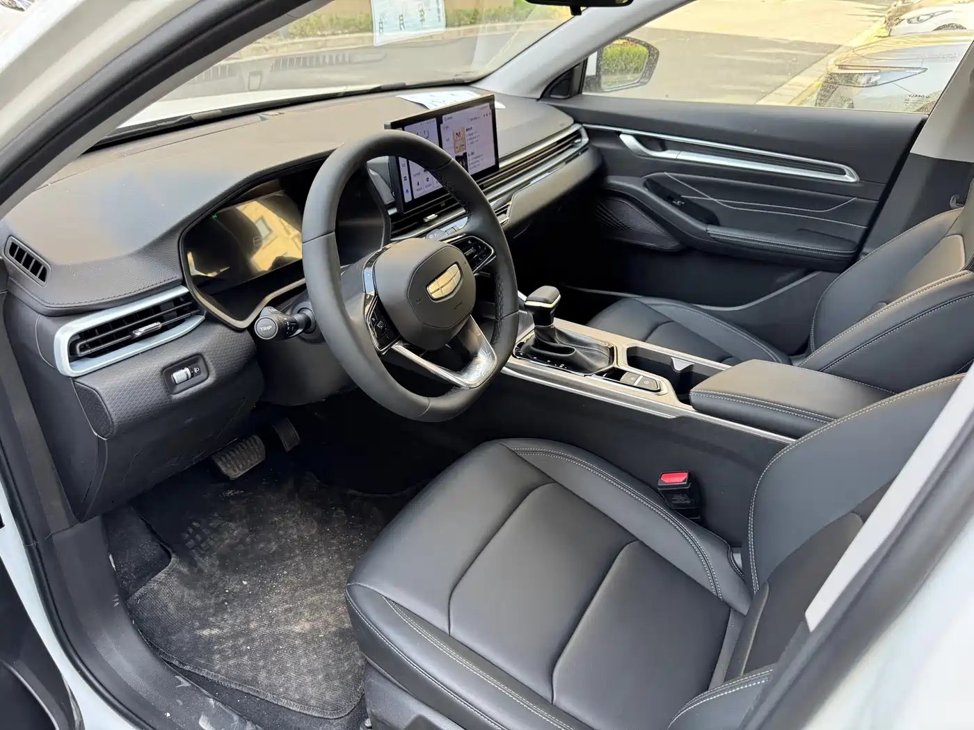 GEELY AUTOMOBILE EMGRAND