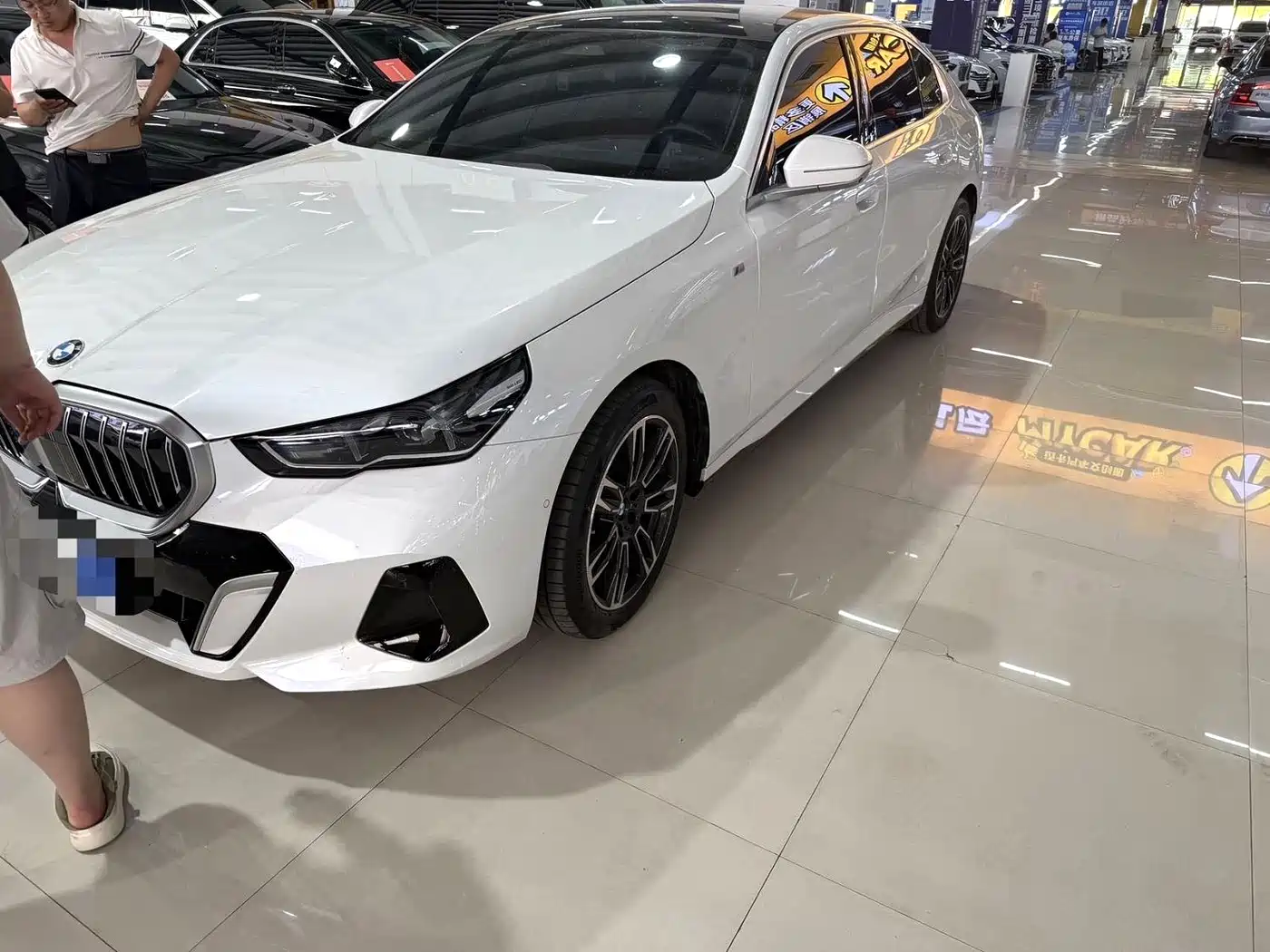 BMW 5 Series 2024 530Li Leading M Sport Package