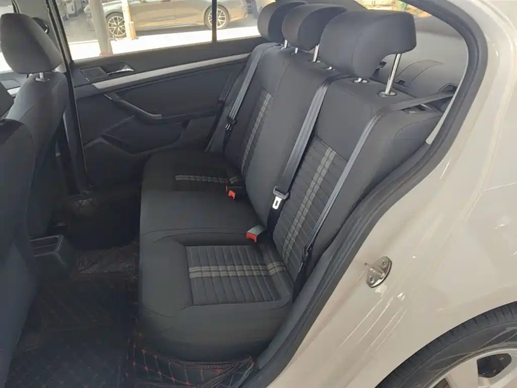 Volkswagen Lavida 2019 Lavida Start 1.5L Auto Trend (China VI) фото 13
