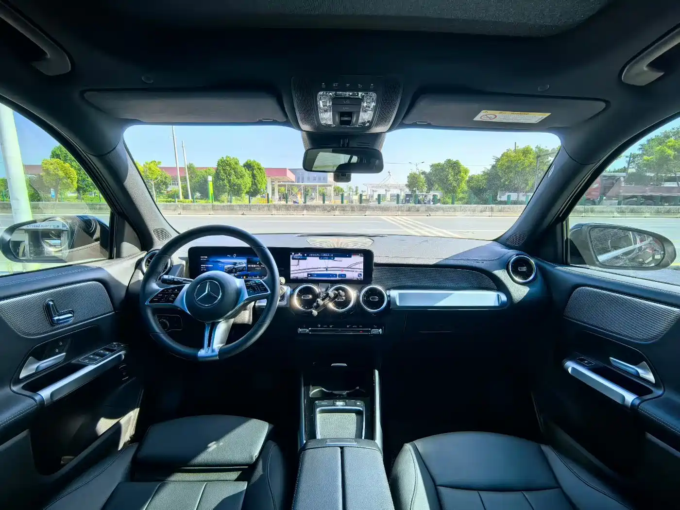 Mercedes-Benz GLB 2024 2024 Facelift GLB 200 Dynamic